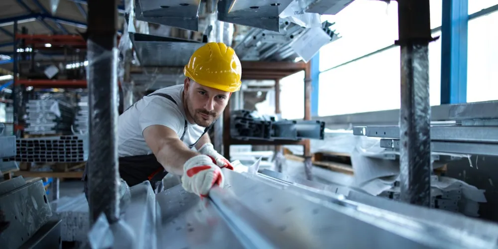 I-beams for spans of 3, 4, 5 and 6 meters: what determines the choice of beam size