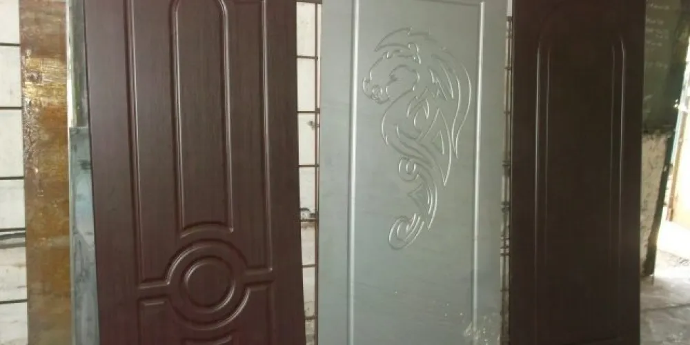 Возвращение "к жизни" стальной входной двери китайского производства.