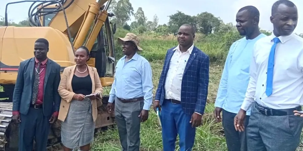 Government injects Shs 300 million into fish farming in Kiryandongo