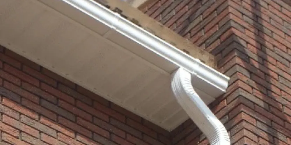 How to Choose the Ideal Roof Drainage System for Your Home?