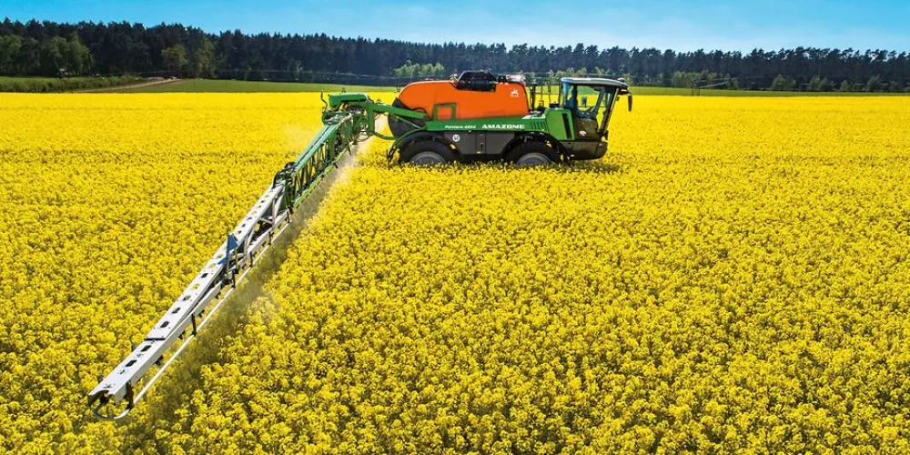 Самоходные опрыскиватели Amazone от Дойче Аграртехник