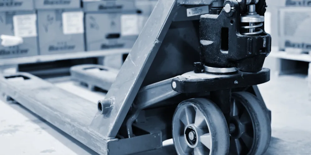 Refrigeration Equipment Delivery
