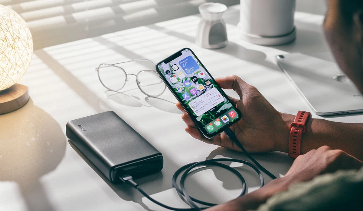 Енергонезалежність без шкоди для смартфону