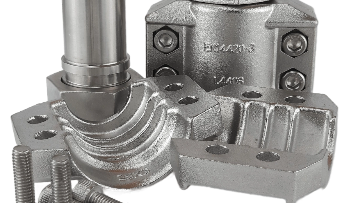 Переваги та недоліки різних матеріалів фітингів для гідравліки