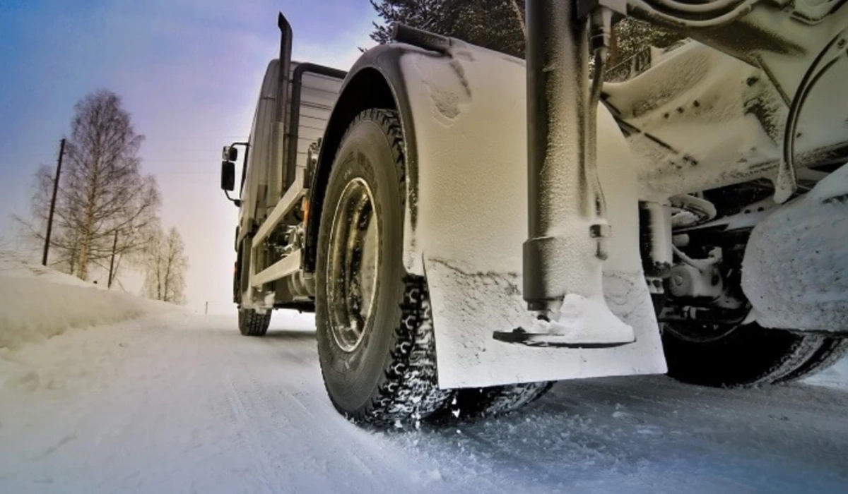 Основные признаки износа грузовых шин и когда их обязательно менять