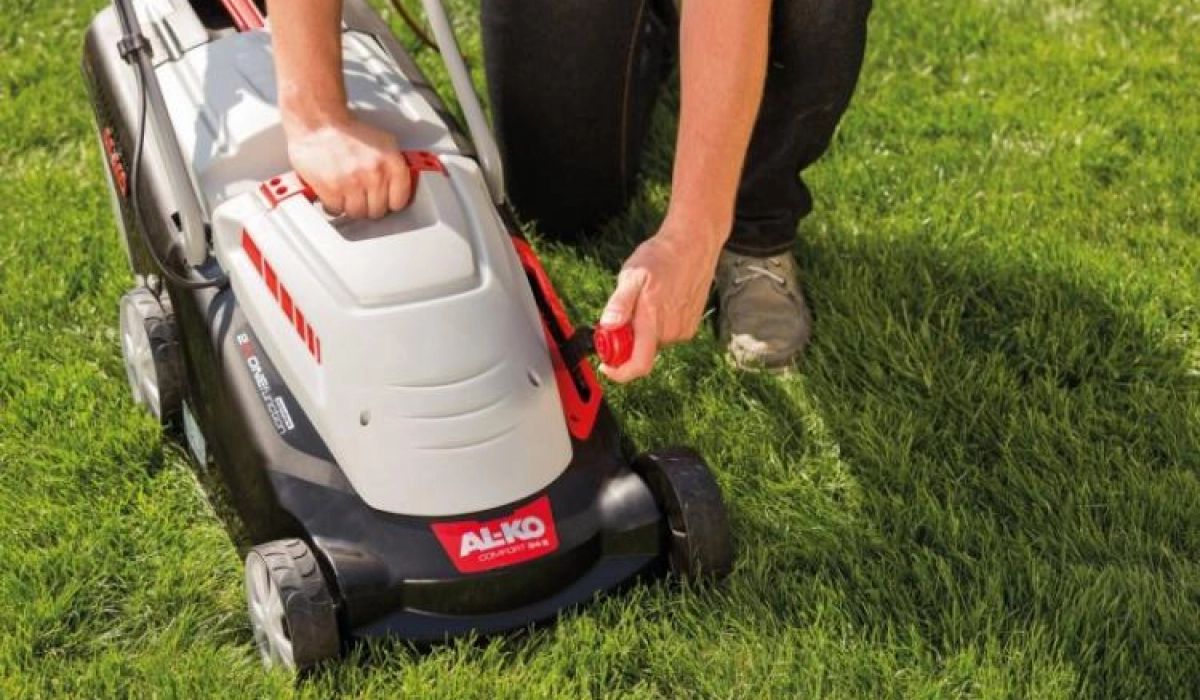Выбор газонокосилки: все параметры современных колесных моделей
