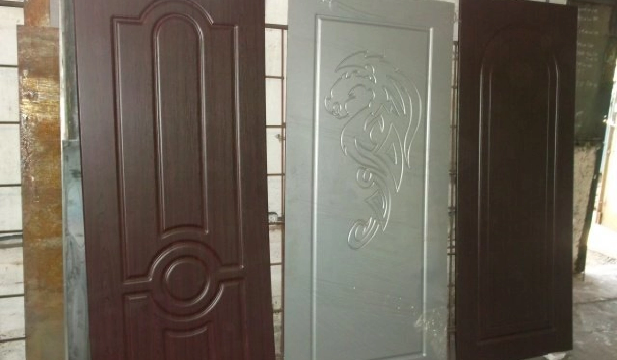 Возвращение "к жизни" стальной входной двери китайского производства.