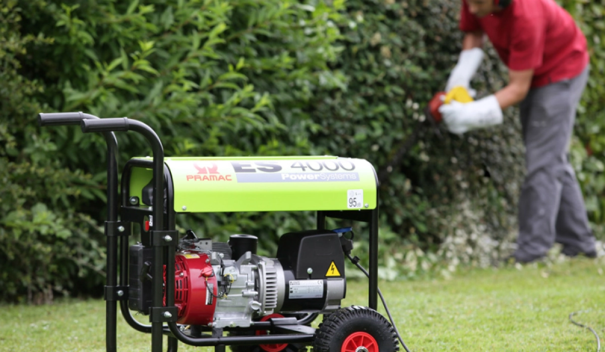 Користуйся електрикою і вдома, і на дачі, і в лісі! Або навіщо купувати генератор?