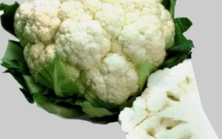 Свежая капуста цветная с разрезанным куском - ИНКЛАЙН F1