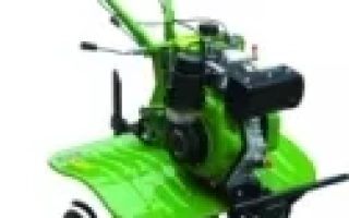 Зелёный мотоблок Proton MB-80 на белом фоне