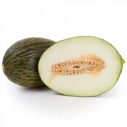 Срезанная дыня на белом фоне - Долсура