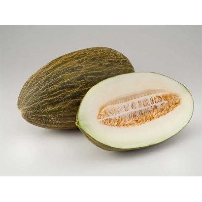 Дыня Джабалон, целая и разрезанная
