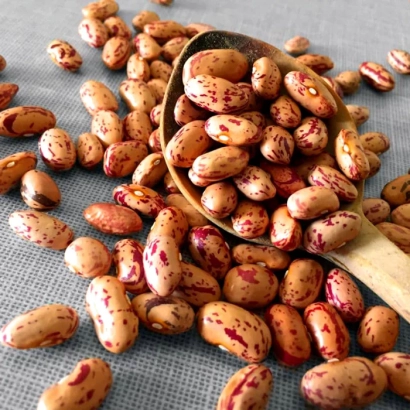 Фасоль Рось | Ros на деревянной ложке