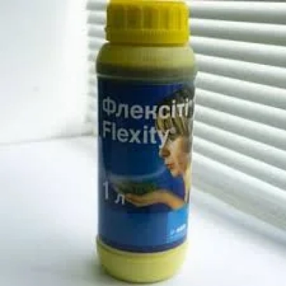 Fungicide Flexity in a yellow bottle with a blue label - Flexity K.S.