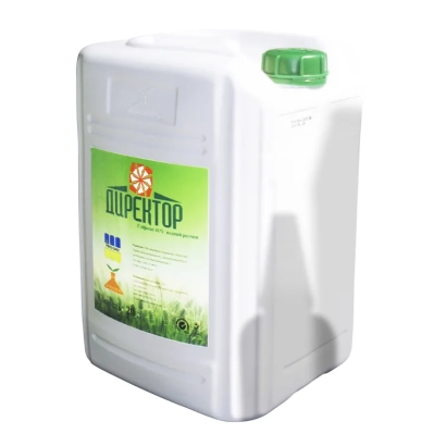 Біла канистра з зеленою кришкою та етикеткою «Імпортор» на фоні трави - Директор, РК