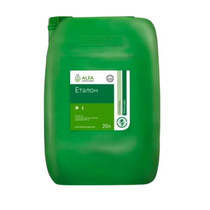 Зеленая канистра с этикеткой Еталон