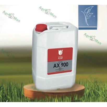 Біла канистра з червоною кришкою та етикеткою Grinfort AX 900 на фоні зеленої трави - Грінфорт АХ 900