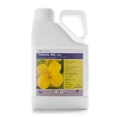 Бутылка гербицида Рафаль ЕС 480 с изображением желтых цветов на этикетке