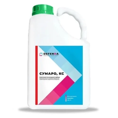 Bottle of herbicide SUMARO, KS with green cap and DEFENDA label - Sumaro, KS (mesotrione, 480 g/L)