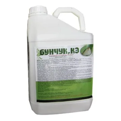 Белая канистра с этикеткой Бунчук, КЭ