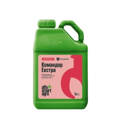 Зеленая канистра с этикеткой Командор Экстра - Командор Екстра