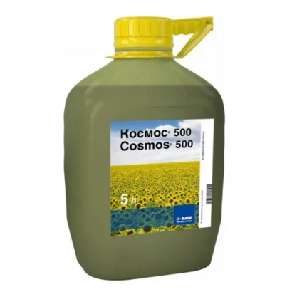 Канистра с инсектицидом КОСМОС 500 на фоне подсолнечника - КОСМОС 250 Т.К.С.
