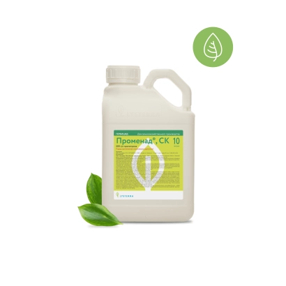 Бутылка с инсектицидом Променад СК 10 на зелёном фоне