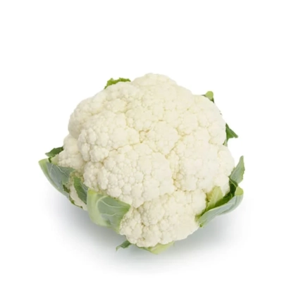 Свежая белокочанная капуста на белом фоне - Валмер