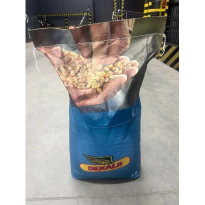 Bag of corn seeds DeKalb - DKC3912