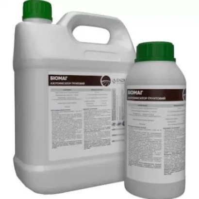 Каністра та пляшка з продуктом АЗОТФІКСАТОР ҐРУНТОВИЙ БІОМАГ
