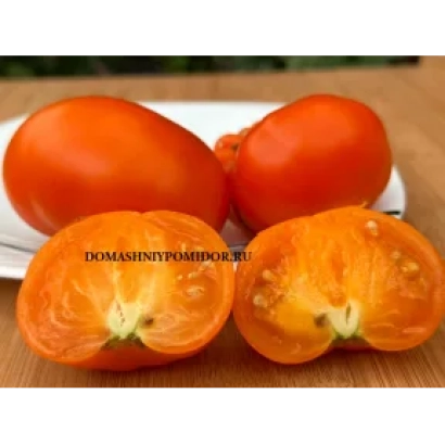 Нарізані та цілі червоні помідори сорту Домашній помідор - Л-46-18