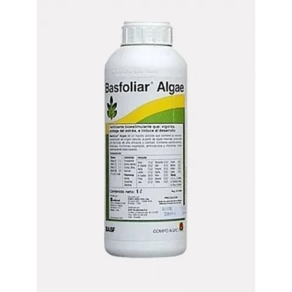 Bottle of BASFOLIAR Algae fertilizer with label - BASFOLIAR, r.