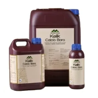 Канистра и бутылки удобрения Kalk Calco Boro - Келик Кальций-Бор