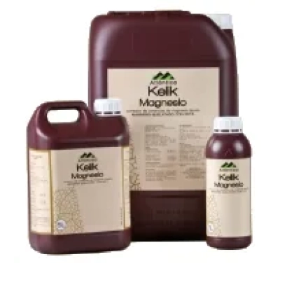 Канистра и бутылки удобрения Kelik Magnesium - Келик Магний