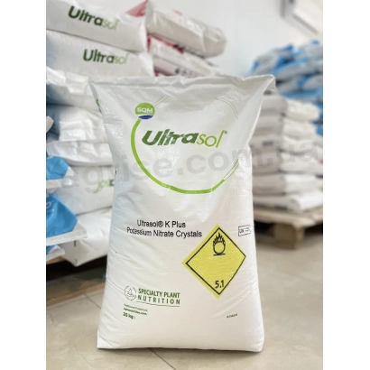 Мешок удобрения Ultrasol K Plus с логотипом UltraSol и маркировкой опасности. - Ultrasol®ine K Plus
