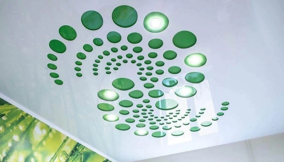 Экологичность и безопасность материалов натяжных потолков