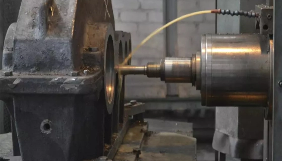 Сложные корпусные детали: особенности фрезерной обработки и технические возможности.