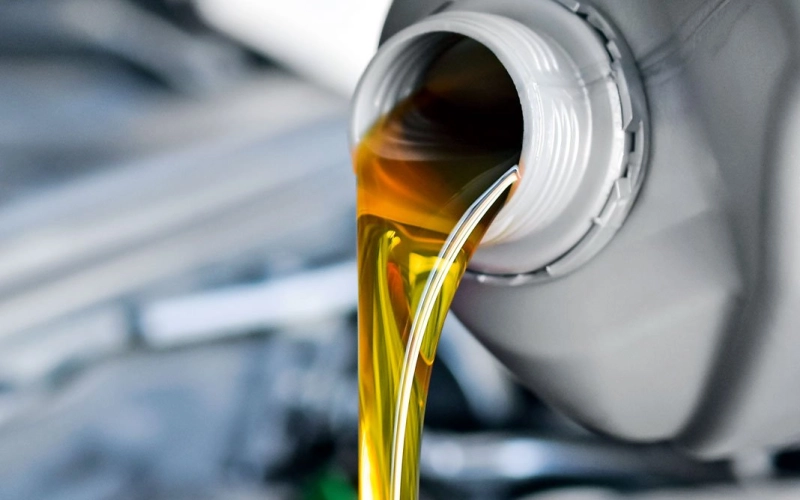 Как выбрать синтетическое моторное масло