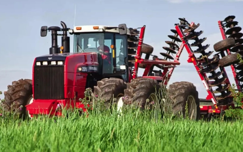 Чому якісна резина для сільськогосподарської техніки – ключ до успішного врожаю