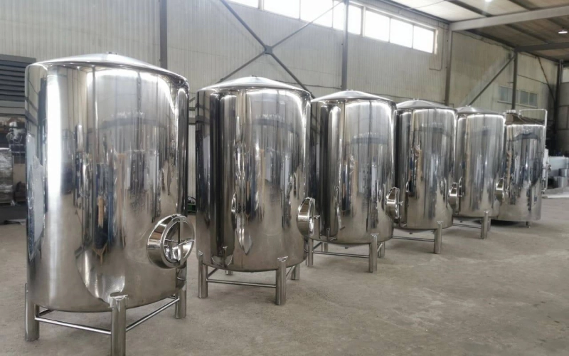 Молочное такси для выпойки телят: удобство и эффективность в современном животноводстве