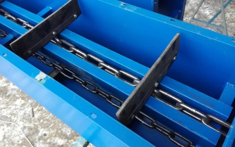 Скребковый транспортер: особенности техники